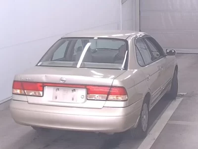 Nissan SUNNY