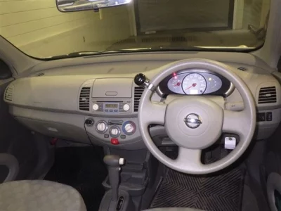 Nissan MARCH  с аукциона в Японии