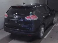 Nissan X-TRAIL лот № 5051 оценка 3.5  с аукциона в Японии 1