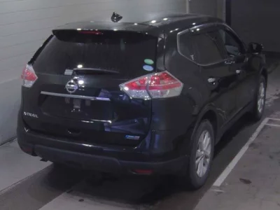 Nissan X-TRAIL  с аукциона в Японии