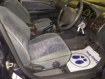 Toyota CARINA  с аукциона в Японии