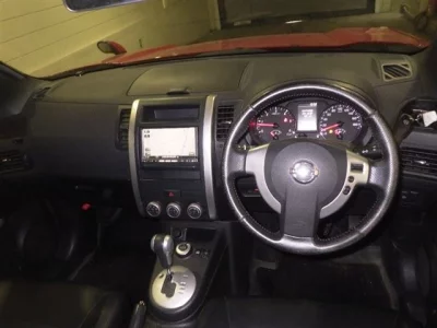 Nissan X-TRAIL  с аукциона в Японии