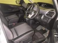 Nissan SERENA лот № 7015 оценка 4  с аукциона в Японии 3