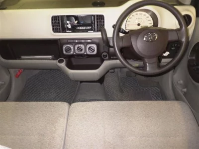 Toyota PASSO  с аукциона в Японии