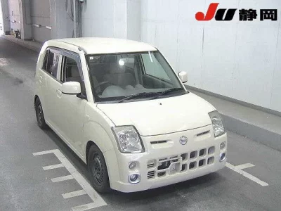 Nissan PINO