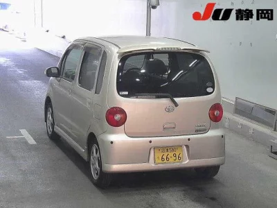 Daihatsu MOVE LATTE