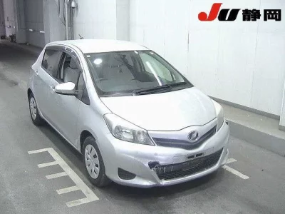 Toyota VITZ  с аукциона в Японии