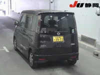 Nissan ROOX лот № 3030 оценка 3.5  с аукциона в Японии 1