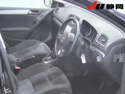 Volkswagen GOLF  с аукциона в Японии