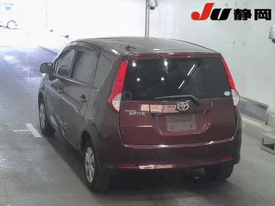 Toyota PASSO SETTE  с аукциона в Японии