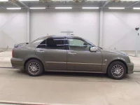 Toyota PROGRES лот № 3395 оценка 3.5  с аукциона в Японии 2