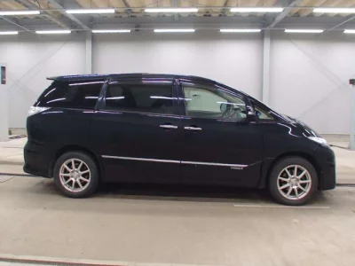 Toyota ESTIMA HYBRID