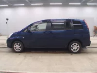 Toyota ISIS лот № 5508 оценка 3  с аукциона в Японии 3