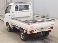 Toyota PIXIS TRUCK лот № 3084 оценка 4  с аукциона в Японии 5