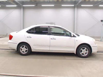 Toyota PREMIO  с аукциона в Японии