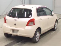 Toyota VITZ лот № 3095 оценка 3.5  с аукциона в Японии 1