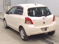 Toyota VITZ лот № 3095 оценка 3.5  с аукциона в Японии 5