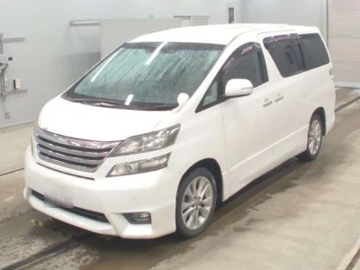 Toyota VELLFIRE  с аукциона в Японии