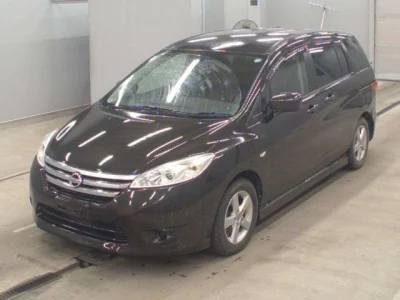 Nissan LAFESTA