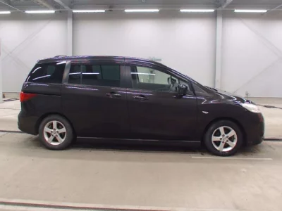 Nissan LAFESTA