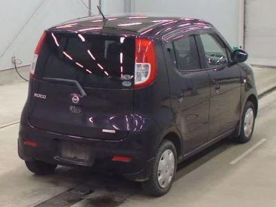 Nissan MOCO  с аукциона в Японии