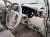Nissan TIIDA LATIO лот № 5525 оценка 2  с аукциона в Японии 5