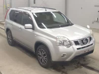 Nissan X-TRAIL лот № 3072 оценка 3.5  с аукциона в Японии 4