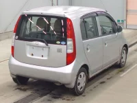 Honda LIFE лот № 5052 оценка 2  с аукциона в Японии 1