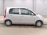 Honda LIFE лот № 5052 оценка 2  с аукциона в Японии 2