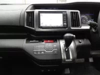 Honda STEP WAGON лот № 2013 оценка 3  с аукциона в Японии 8