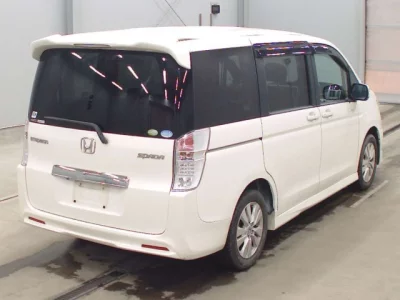 Honda STEP WAGON  с аукциона в Японии