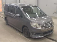 Honda STEP WAGON лот № 3083 оценка 3.5  с аукциона в Японии 4