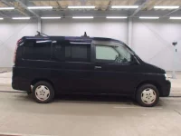 Honda STEP WAGON лот № 5513 оценка 3  с аукциона в Японии 2