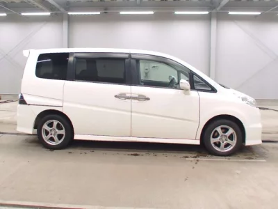Honda STEP WAGON