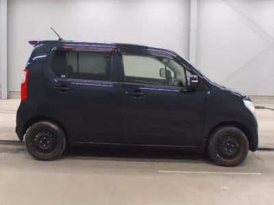 Suzuki WAGON R  с аукциона в Японии