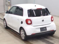 Smart FORFOUR лот № 9031 оценка 4  с аукциона в Японии 5