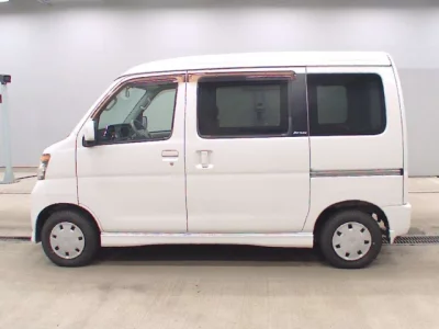 Daihatsu Atrai Wagon