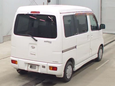 Daihatsu Atrai Wagon