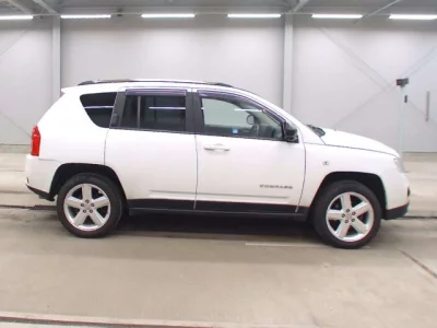 Chrysler JEEP COMPASS  с аукциона в Японии