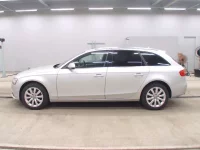 Audi A4 лот № 3104 оценка 4  с аукциона в Японии 3