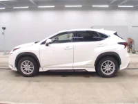 Lexus NX лот № 3186 оценка 4.5  с аукциона в Японии 3
