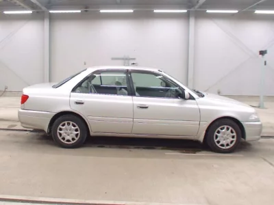 Toyota CARINA  с аукциона в Японии