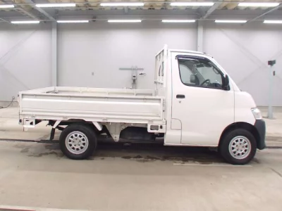 Toyota TOWN ACE TRUCK  с аукциона в Японии