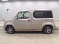Nissan CUBE лот № 3244 оценка RA  с аукциона в Японии 3