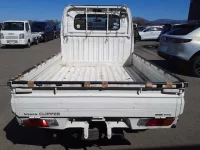 Nissan CLIPPER TRUCK лот № 3239 оценка 3  с аукциона в Японии 8