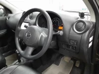 Nissan MARCH лот № 5579 оценка 3.5  с аукциона в Японии 6