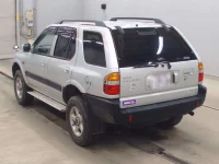 Isuzu WIZARD лот № 3243 оценка 3  с аукциона в Японии 5