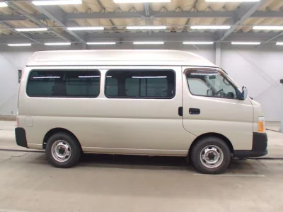 Nissan CARAVAN VAN  с аукциона в Японии