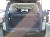 Nissan ELGRAND лот № 3264 оценка 3  с аукциона в Японии 10