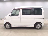 Daihatsu Atrai Wagon лот № 3345 оценка 3  с аукциона в Японии 3
